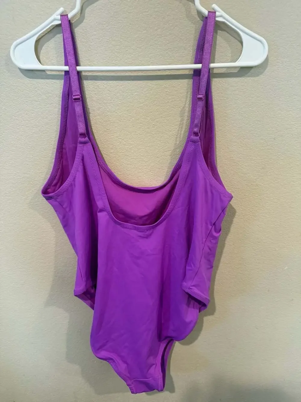 SKIMS Swim Scoop Neck One Piece Swimsuit in the color Orchid Sz.2X BNWT
